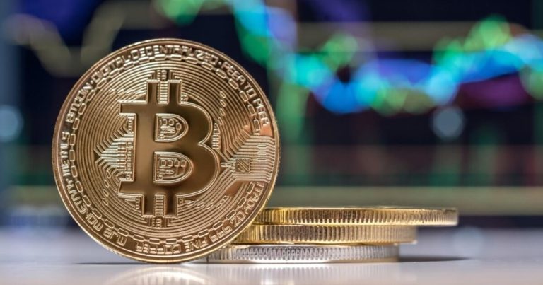 Bitcoin’s Long-Term Address Activity Rebounding, Signaling a Breakout sign