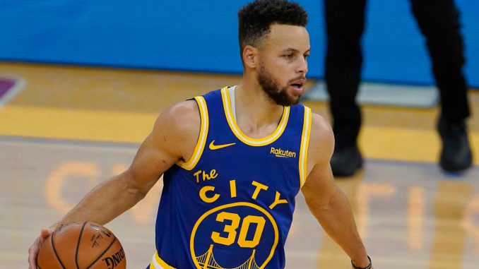 Golden State Warriors Point Guard Stephen Curry Asks for Advice