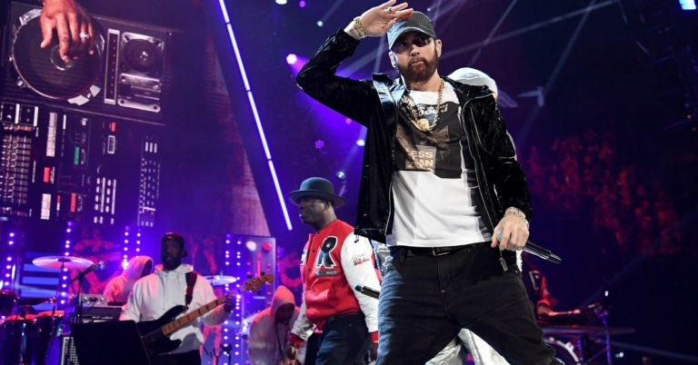 Oscar-Winning Rapper Eminem Purchases Bored Ape Yacht Club NFT for