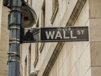 Crypto Exchange Coinbase Assigned Sell-Equivalent Stock Rating by Wells Fargo