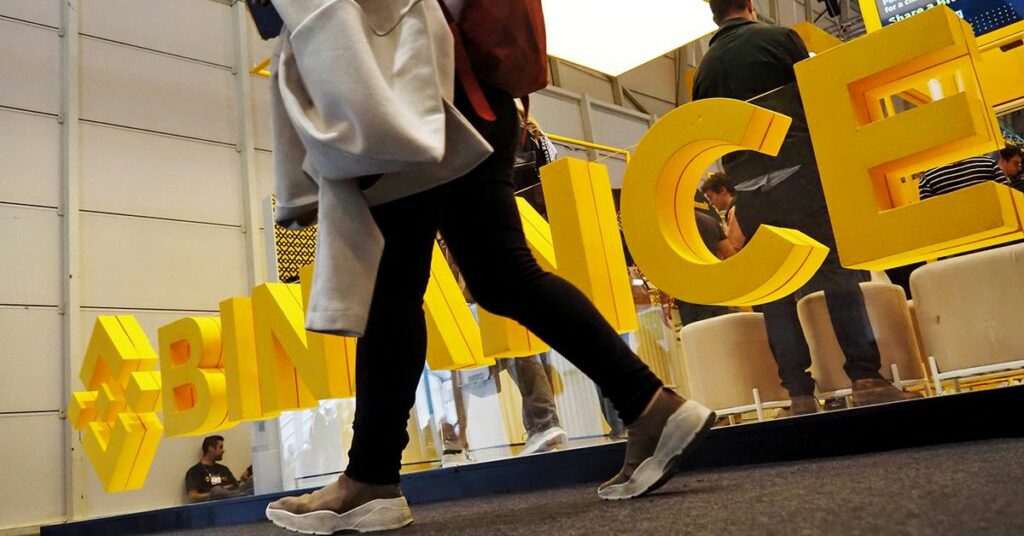 Binance Japan Representative Says Stablecoins Are ‘the Glue’ Between the