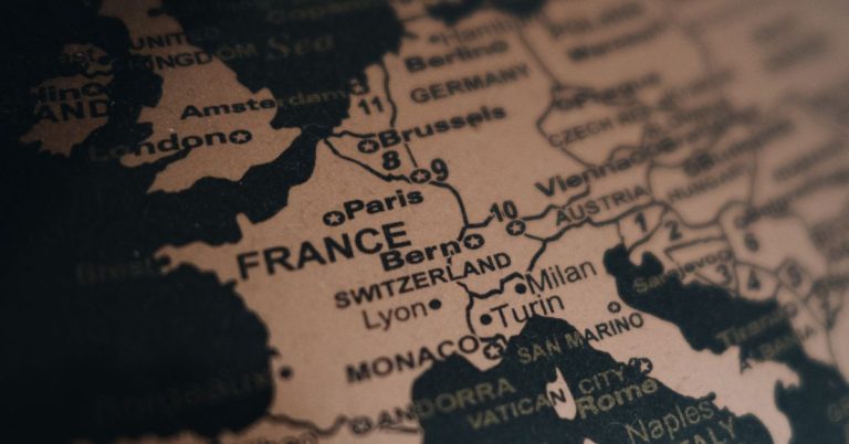 Coinbase (COIN) Has Recently Held Talks to Buy FTX Europe: