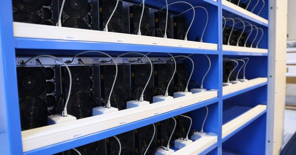 Bitcoin (BTC) Sender Struck With $3.1M Transaction Fee, Largest in