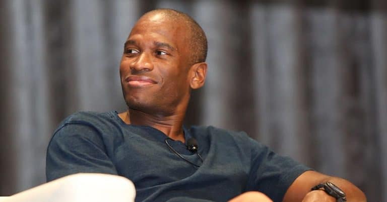 Arthur Hayes Sees 30% BTC Price Crash After Bitcoin ETF